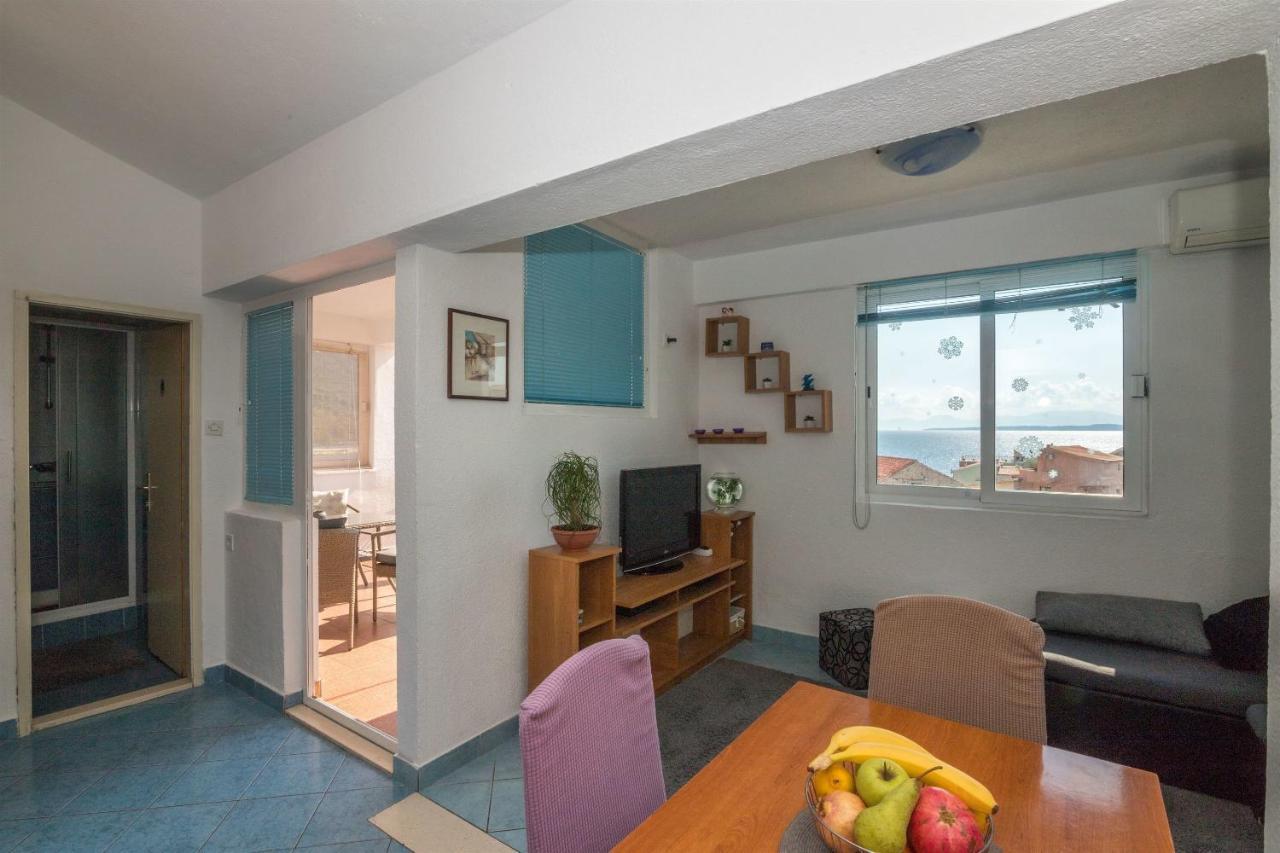 Apartments Tolj Igrane Exterior photo
